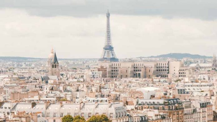 PERSYARATAN VISA PERANCIS PERSYARATAN VISA PERANCIS